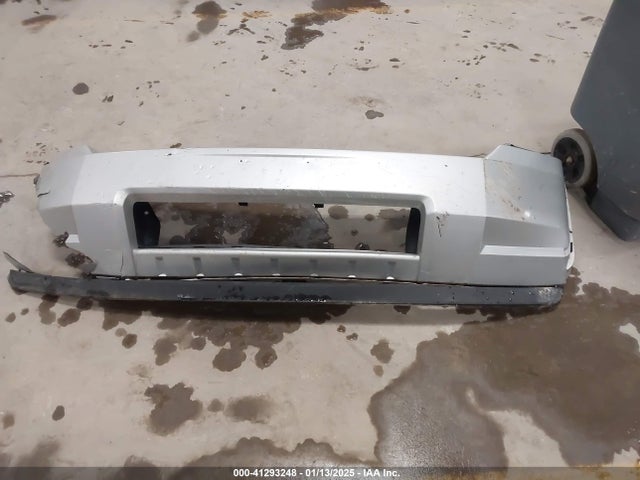 41293248 :رقم المزاد ، 1J8GN28K88W277031 vin ، 2008 Jeep Liberty Sport مزاد بيع