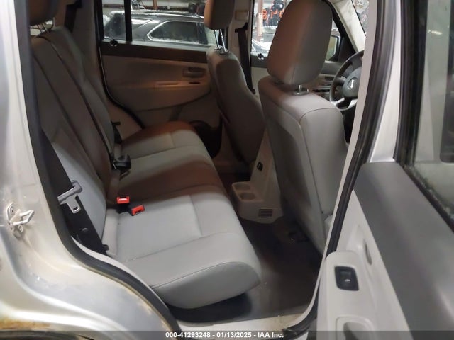 41293248 :رقم المزاد ، 1J8GN28K88W277031 vin ، 2008 Jeep Liberty Sport مزاد بيع
