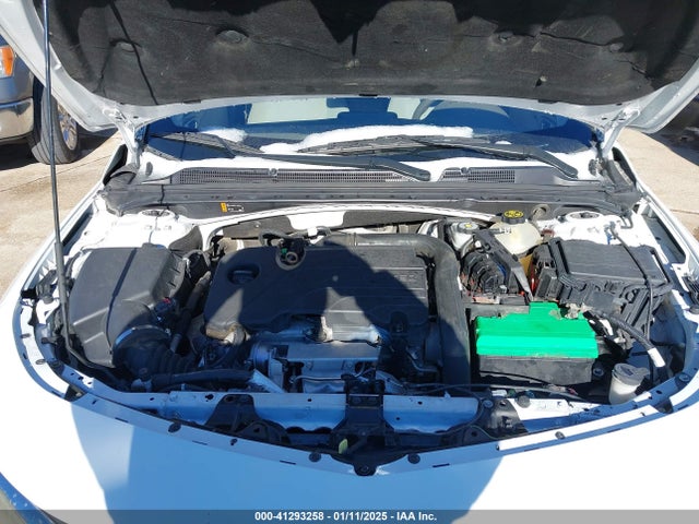 Chevrolet Malibu Fwd 1fl 2020 1G1ZC5ST5LF081722 Image 10