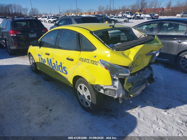 Ford FOCUS S 2018 1FADP3E29JL214225 Image 3