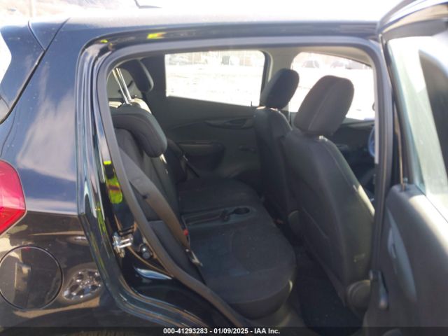 KL8CB6SA2JC420979 Chevrolet Spark Ls Cvt