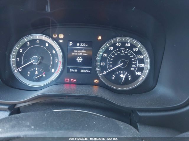 KMHRB8A30LU015163 Hyundai Venue Se