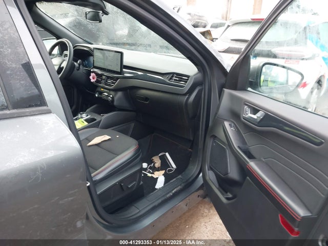 1FMCU9PA7PUB47547 Ford Escape St-line Elite