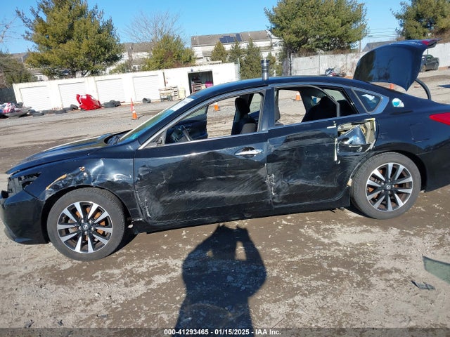 1N4AL3AP5JC265091 Nissan Altima 2.5 Sv