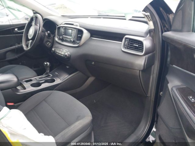 5XYPG4A55GG002603 KIA Sorento 3.3l Lx