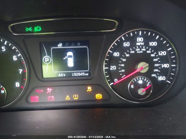 5XYPG4A55GG002603 KIA Sorento 3.3l Lx