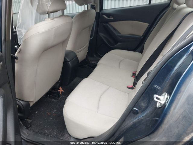 3MZBM1U76FM129275 Mazda Mazda3 I Sport