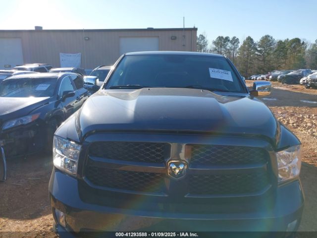 1C6RR7FT7HS802110 RAM 1500 Express  4x4 6'4 Box