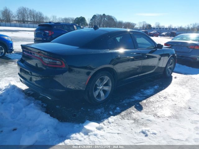 2C3CDXHG5FH841090 Dodge Charger Sxt