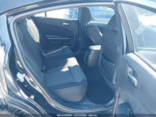 2C3CDXHG5FH841090 Dodge Charger Sxt