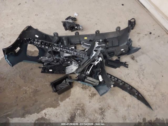 KNDERCAA0S7686037 KIA SELTOS EX