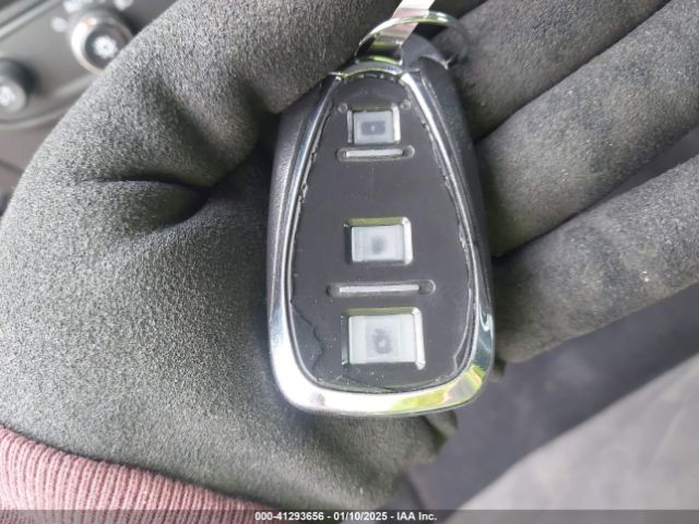 3GNAXHEV8LS716944 Chevrolet Equinox Fwd Ls