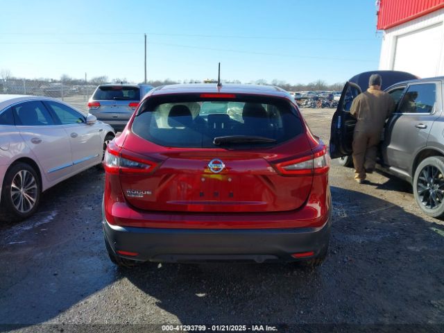 JN1BJ1AV1MW313635 Nissan Rogue Sport S Fwd Xtronic Cvt