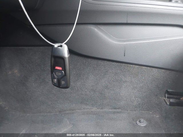 2017 AUDI A4 WAUGMAF40HN059161 Photo 10