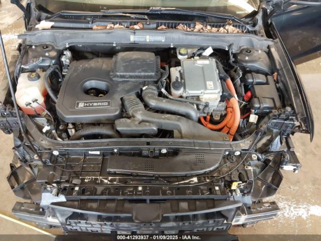 3FA6P0UU3FR251967 Ford Fusion Hybrid S