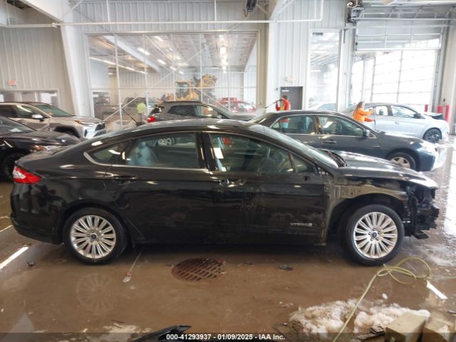 3FA6P0UU3FR251967 Ford Fusion Hybrid S