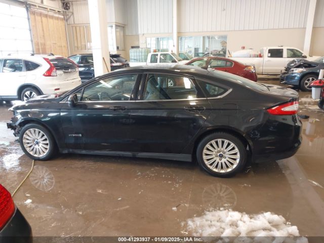 3FA6P0UU3FR251967 Ford Fusion Hybrid S
