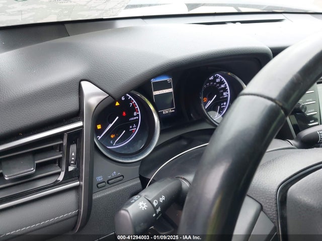 4T1B11HK2KU751268 Toyota CAMRY SE