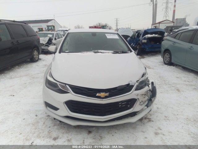 1G1BE5SM9J7133834 Chevrolet Cruze Lt Auto