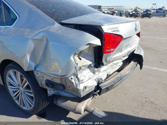 1VWBS7A36EC101308 Volkswagen Passat 1.8t Sport