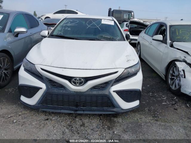 4T1G11AK7MU454418 Toyota CAMRY SE