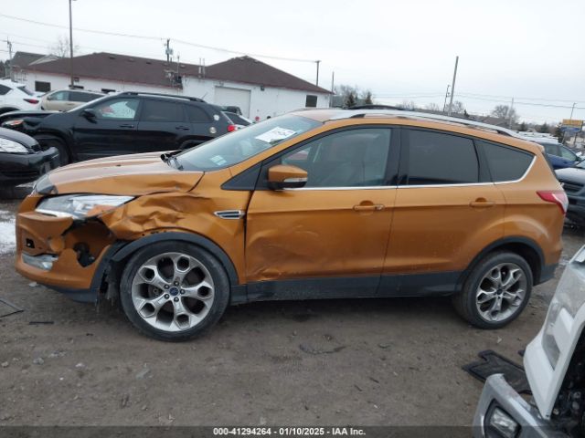 1FMCU9J94GUB51487 Ford Escape Titanium