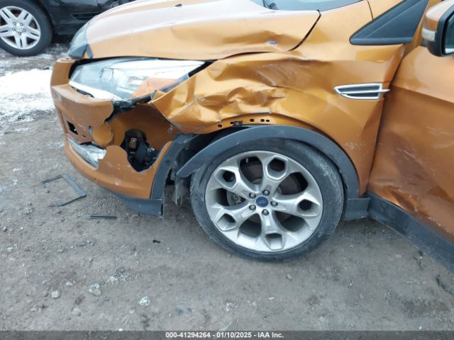 1FMCU9J94GUB51487 Ford Escape Titanium