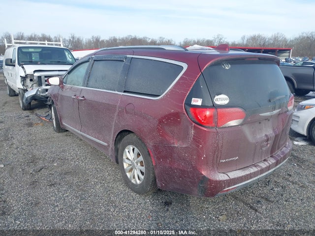 Chrysler Pacifica Touring L 2019 2C4RC1BG7KR528514 Image 3