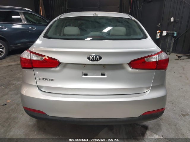 KIA FORTE LX 2014 KNAFX4A64E5100657 Image 16