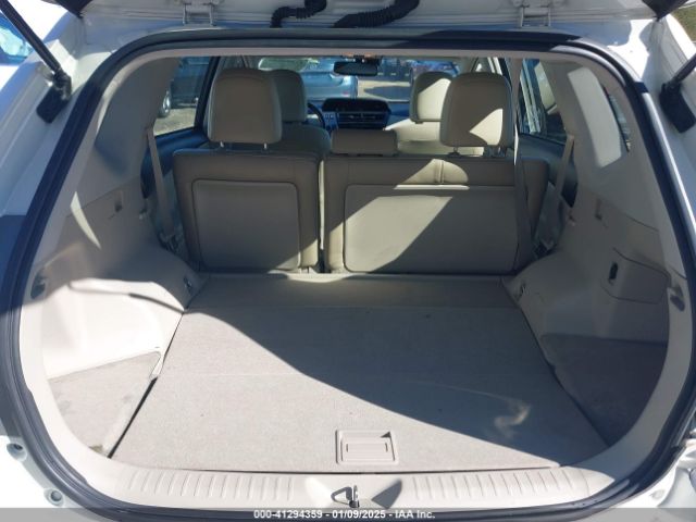 JTDZN3EU9FJ020966 Toyota PRIUS V