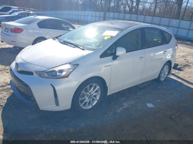JTDZN3EU9FJ020966 Toyota PRIUS V