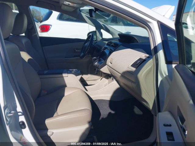JTDZN3EU9FJ020966 Toyota PRIUS V