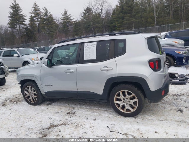 ZACCJABB3JPJ68268 Jeep Renegade Latitude Fwd