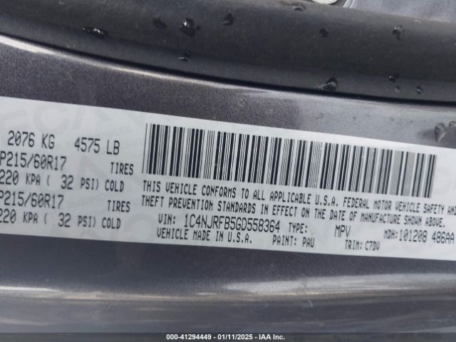 1C4NJRFB5GD558364 Jeep Patriot Latitude