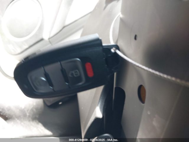 WA1L2AFP9HA058884 Audi Q5 2.0t Premium
