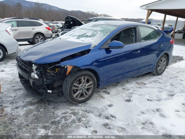 Hyundai ELANTRA SE 2017 5NPD84LF4HH096487 Image 2