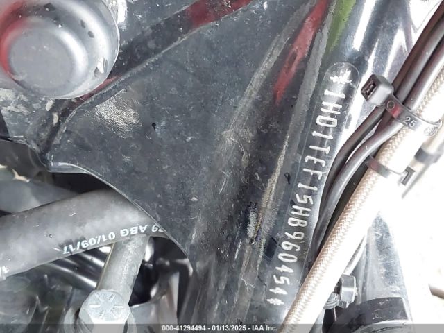 2017 HARLEY-DAVIDSON FLHTKSE 1HD1TEF15HB960454 Photo 9