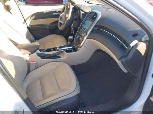 1G11D5SLXFF237302 Chevrolet MALIBU 2LT