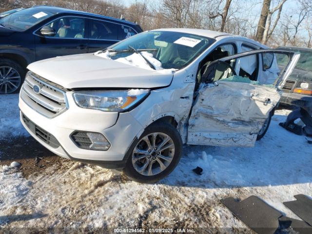 1FMCU0GD2KUA51890 Ford ESCAPE SE