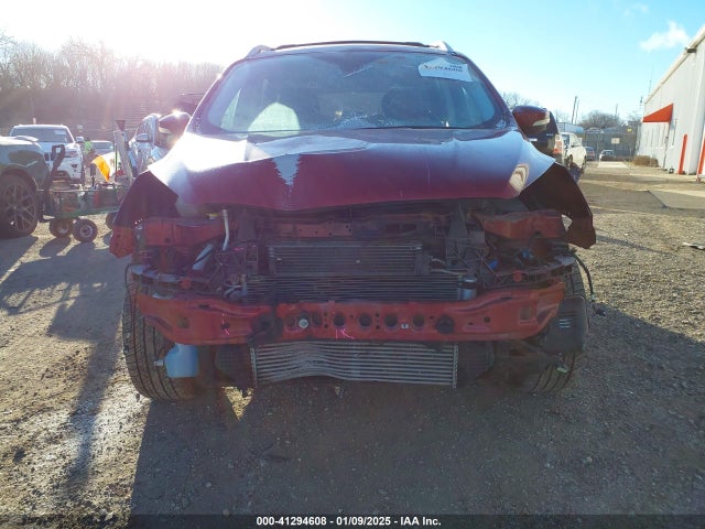 1FMCU9J93JUA30005 Ford Escape Titanium