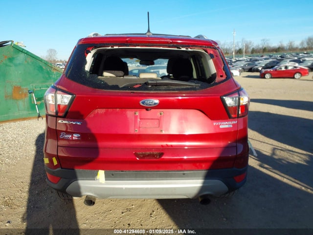 1FMCU9J93JUA30005 Ford Escape Titanium