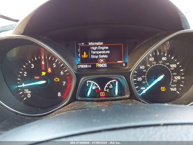 1FMCU9J93JUA30005 Ford Escape Titanium