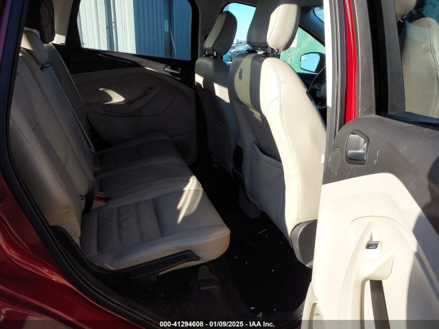 1FMCU9J93JUA30005 Ford Escape Titanium