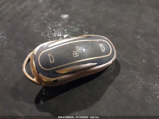 5YJSA1H1XEFP30497 Tesla Model S P85