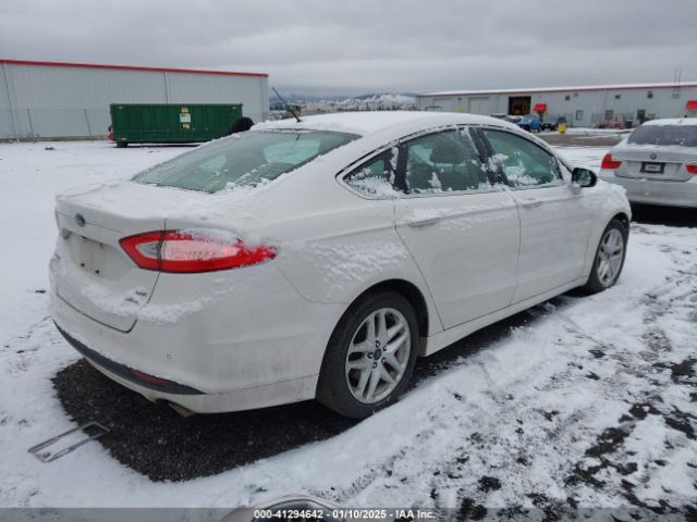3FA6P0HD9FR258237 Ford FUSION SE