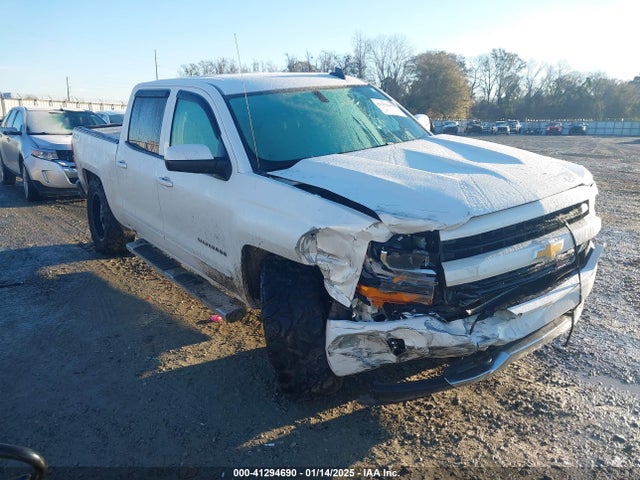 Chevrolet Silverado 1500 2lt 2018 3GCUKREC7JG502780 Image 1