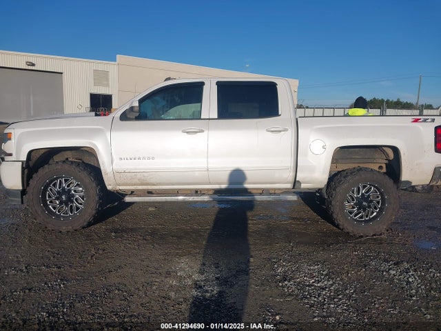 Chevrolet Silverado 1500 2lt 2018 3GCUKREC7JG502780 Image 14