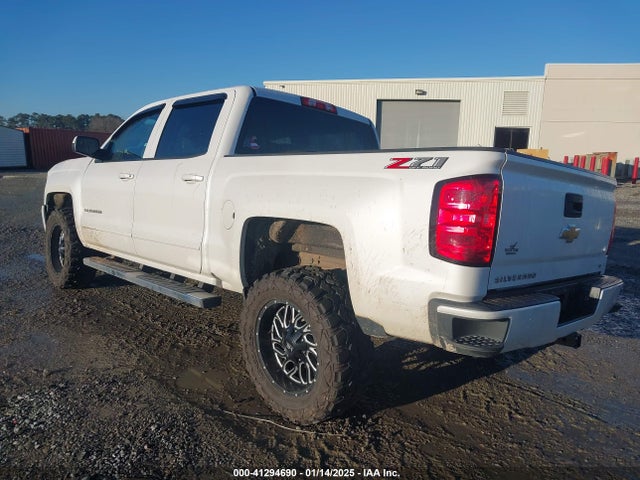 Chevrolet Silverado 1500 2lt 2018 3GCUKREC7JG502780 Image 3