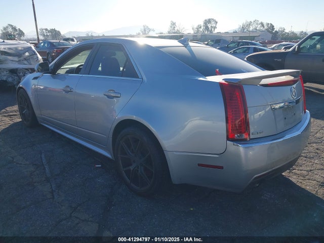 2010 CADILLAC CTS 1G6DA5EG3A0137018 Photo 2