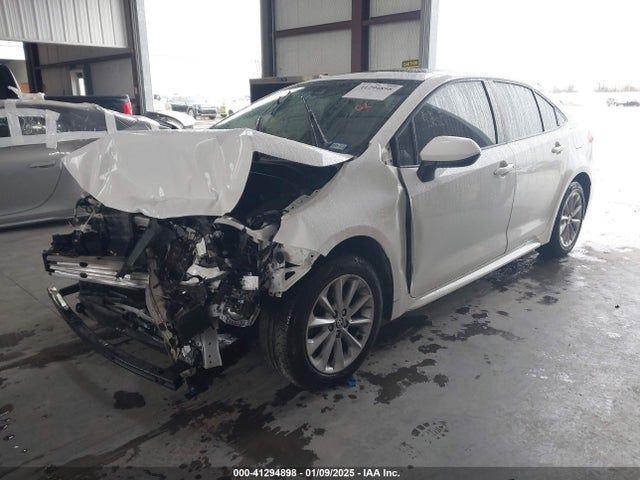 Toyota COROLLA LE 2020 JTDHPRAEXLJ050626 Image 2